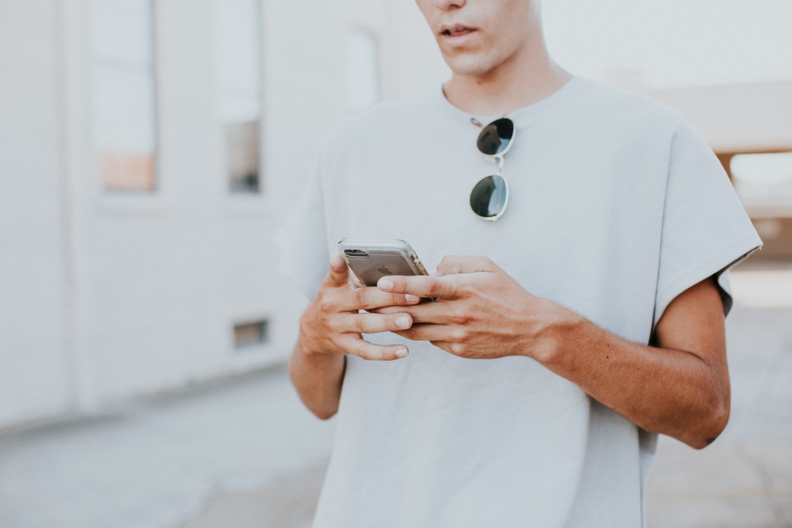 person_browsing_Reconnect_app person using Reconnect mobile app